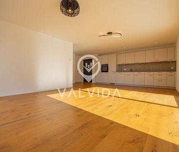 Wohnen mit Weitblick - moderne 2.5-Zimmer-Attikawohnung in den Leuk... - Photo 4