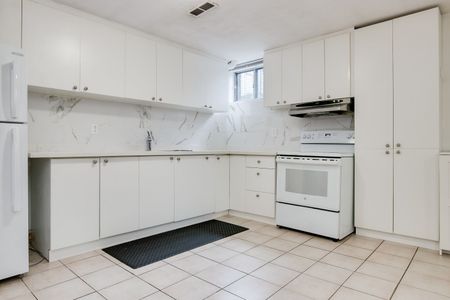 For Lease - 20 Montesson Street Unit# Bsmnt, Toronto, Ontario - Photo 3