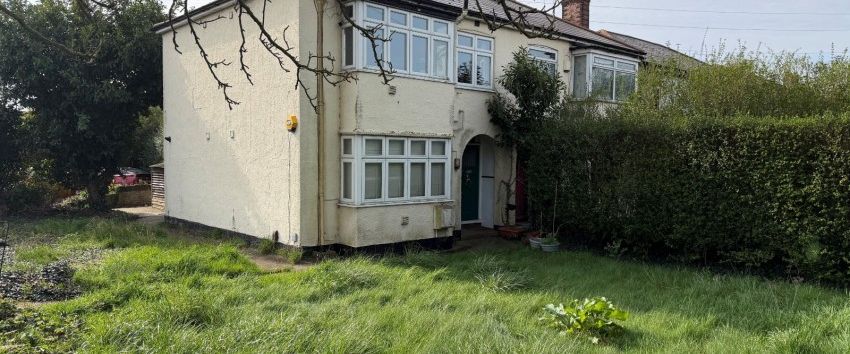 London Road, Ashford, Surrey,TW15 - Photo 1