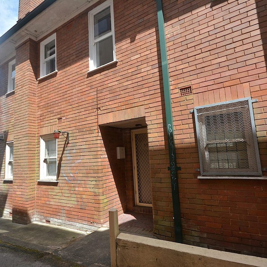 Renovated Comfort in the Heart of Katoomba - Photo 1