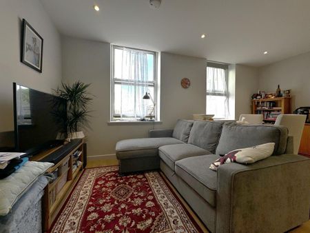 1 bedroom flat to rent - Photo 2