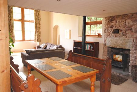 3 bedroom detached house to rent - Photo 5