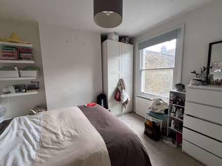 4 bedroom property to rent - Photo 5