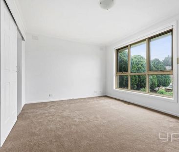 The Perfect Family Home! - Photo 5