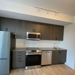 For Lease - 10 Meadowglen Place Unit# 203, Toronto, Ontario - Photo 3