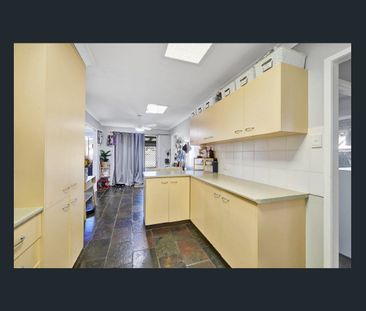 31 WILSON STREET, Kepnock, Qld 4670 - Photo 4