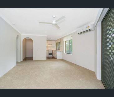 6/7 Lather Street, Southport, Qld 4215 - Photo 4