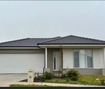 20 Nankeen Loop, Beveridge, Vic 3753 - Photo 1