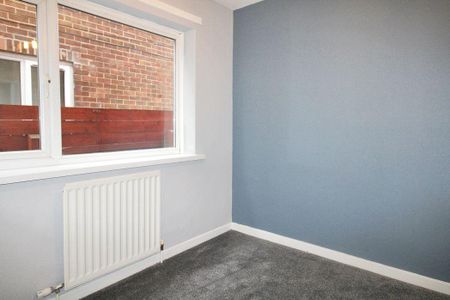 3 bed lower flat to rent in NE6 - Photo 4