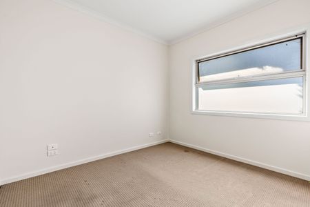 Modern 2-bedroom home! - Photo 2