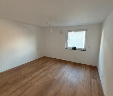 Erstbezug nach Kernsanierung - Foto 5