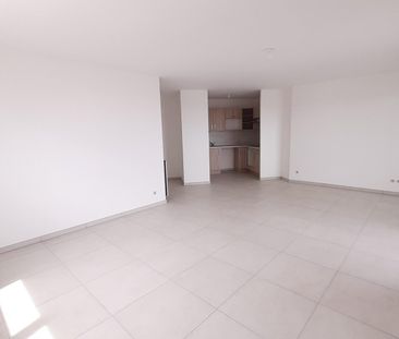 location Appartement T3 DE 71.6m² À Montpellier - Photo 5