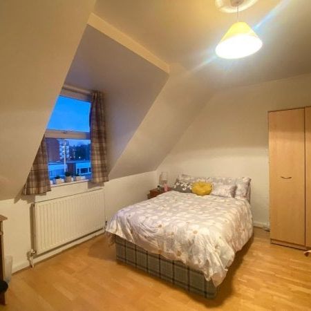 Lansdowne Street, Southsea - Photo 1