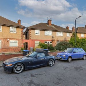 2 Bed Maisonette, Riverside Gardens, HA0 - Photo 3