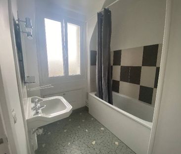 Location Appartement 2 pièces 42m² - Photo 4