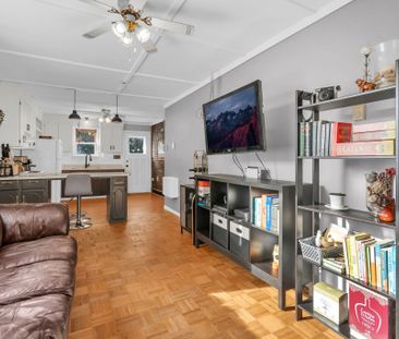 For Lease - 58 De La Salle Boulevard, Georgina, Ontario - Photo 1