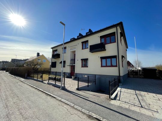 Fältvägen, Örebro - Photo 1