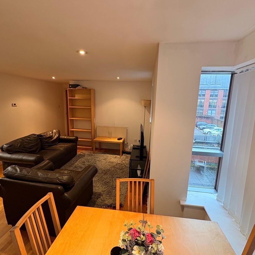 2 Bed Flat, The Metropolitan, BS1 - Photo 1