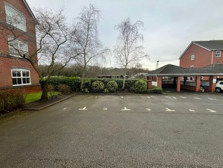 Ground floor flat to rent on - Photo 2