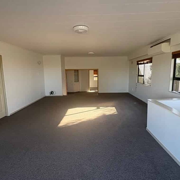 Charming 3BR Beachside Haven - Papamoa - Photo 1