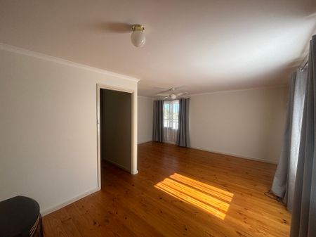 Comfortable and Convenient living in Evanston Park! - Photo 2