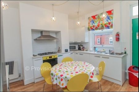 3 Bedroom 2 Bathroom - Photo 5