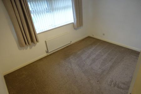 2 bedroom House To Let - Photo 2