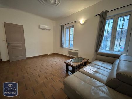 Location Appartement 3 pièces 55m² CARPENTRAS 84200 - Photo 2