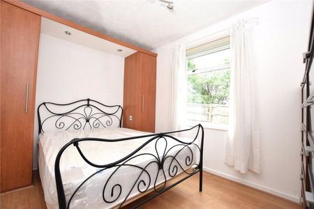 56, Well Close Rise, Leeds, LS7 1HT - Photo 4