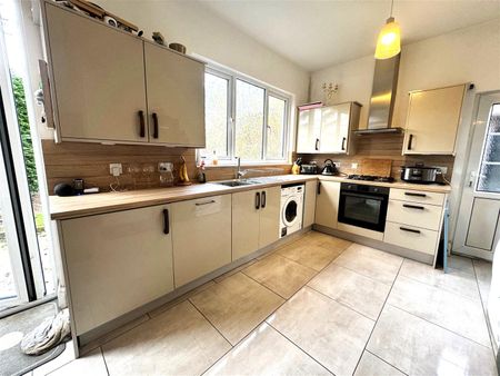 Kenilworth Gardens, Westcliff-On-Sea - Photo 3