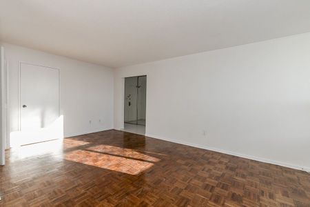 For Lease - 5 Shady Golfway Unit# 1215, Toronto, Ontario - Photo 4