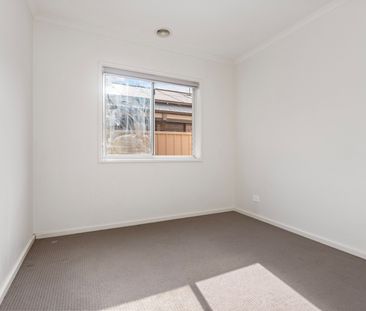 43 AXFORD BOULEVARD, Wodonga VIC 3690 - House For Rent | Domain - Photo 3