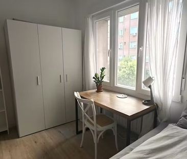 Patio de Litografía, Madrid, Community of Madrid 28007 - Photo 1