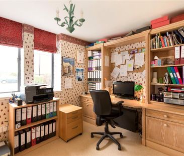 3 bedroom link detached house to rent - Photo 5