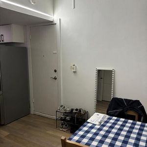 Appartement 4 1/2 Côtes-des-neiges - Photo 3