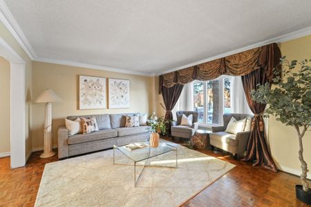 For Lease - 4873 Forest Hill Drive, Mississauga, Ontario - Photo 2