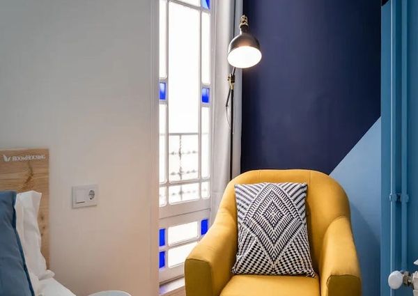 Ronda de Sant Pere, Barcelona, Catalonia 08010