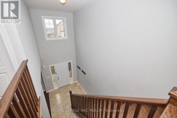 9204 WHITE OAK AVENUE - Photo 1