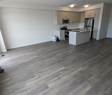 For Lease - 85 Greer Street, Barrie, Ontario - Photo 3