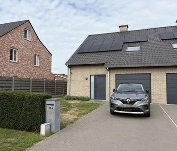Huis te huur in Sint-Jan-in-Eremo voor € 1.125 met 3 slaapkamers - Photo 3