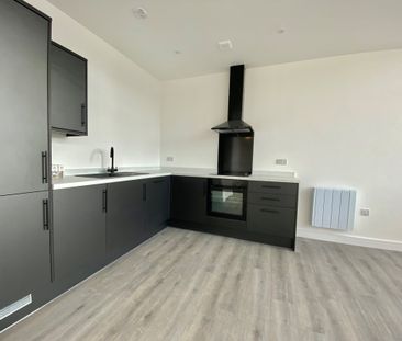 Peterborough - Photo 6