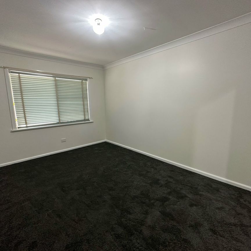 Spacious 2-Bedroom Unit in West Tamworth - Photo 1