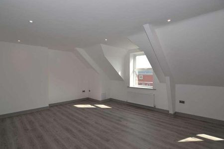 South Parade, Whitley Bay, NE26 - Photo 5