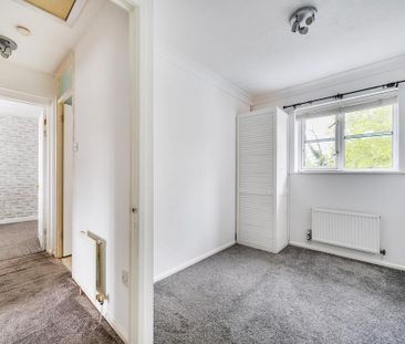 3 bedroom terraced house to rent - Photo 6