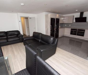 6 bedroom house to rent - Photo 2