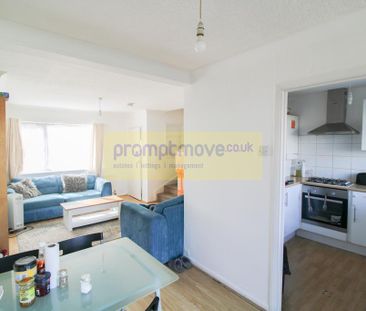 2 bedroom semi-detached house to rent - Photo 2