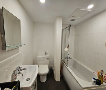 Room in a Shared Flat, Holmdene Avenue, SE24 - Photo 3