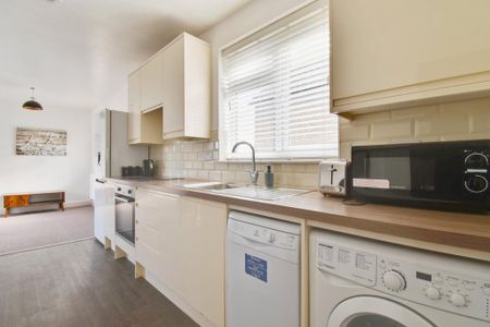 1 bedroom apartment to rent - Photo 4