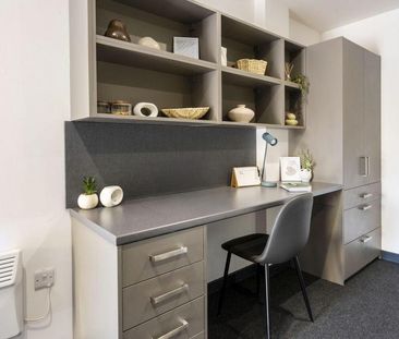 Studio to rent - Photo 1