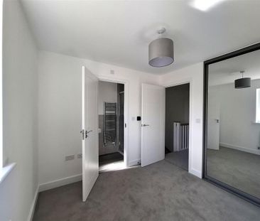 2 bedroom house to rent - Photo 1